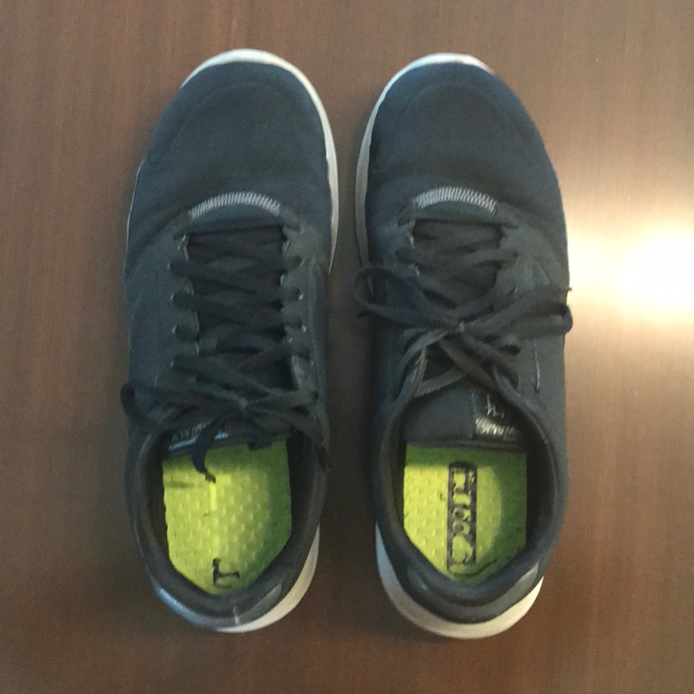 Men’s shoes
